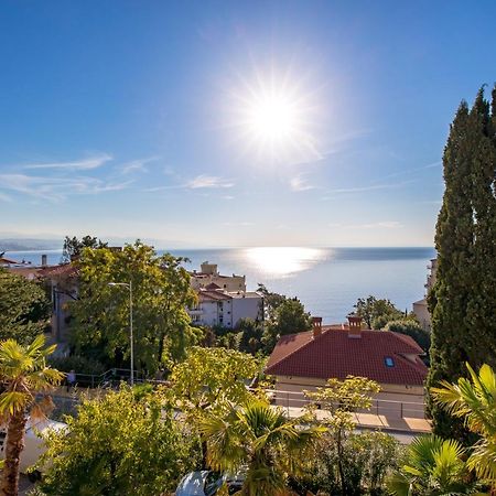 Altamar Seaview Opatija Apartment Luaran gambar