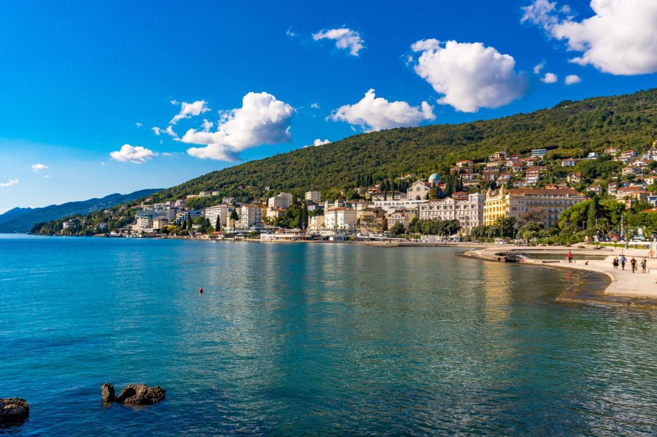 Altamar Seaview Opatija Apartment Luaran gambar