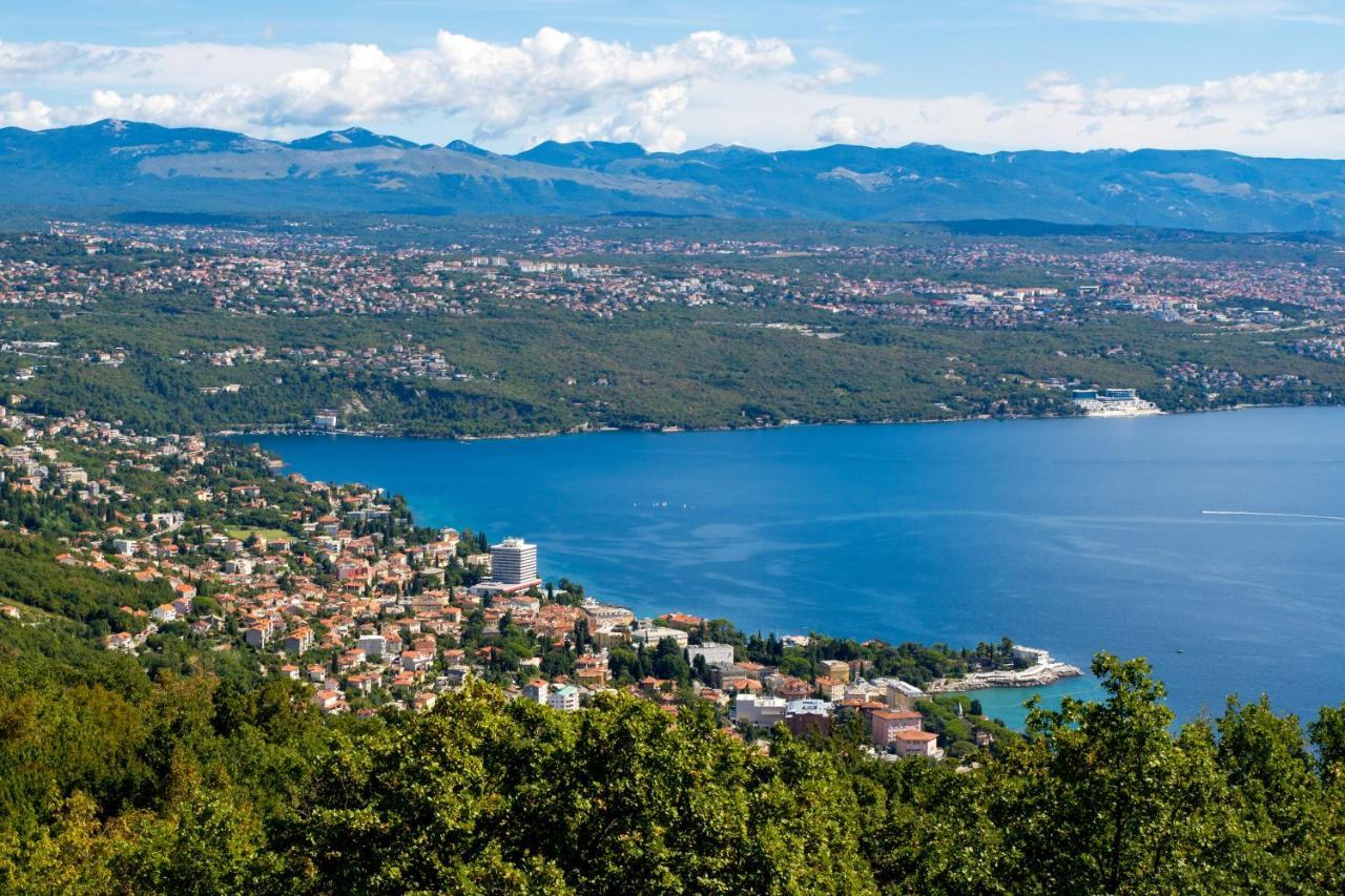 Altamar Seaview Opatija Apartment Luaran gambar