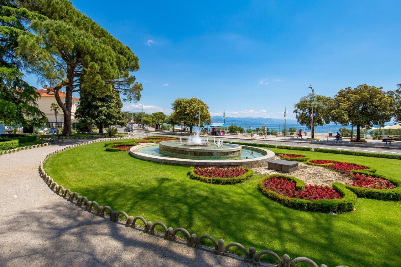 Altamar Seaview Opatija Apartment Luaran gambar